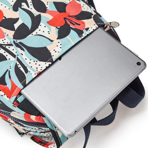 9448403087_1171381437 9448403087_1171381437